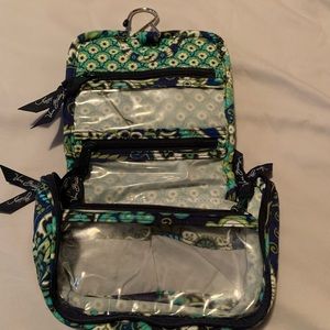 Travel makeup case